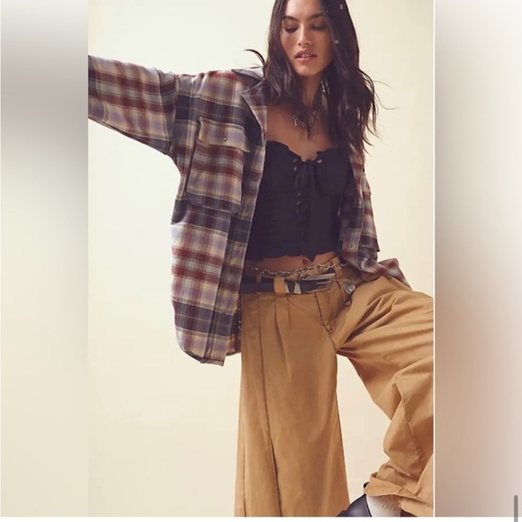 New NWOT Free People Izzy Cargo Flannel Shirt - Picture 3 of 13
